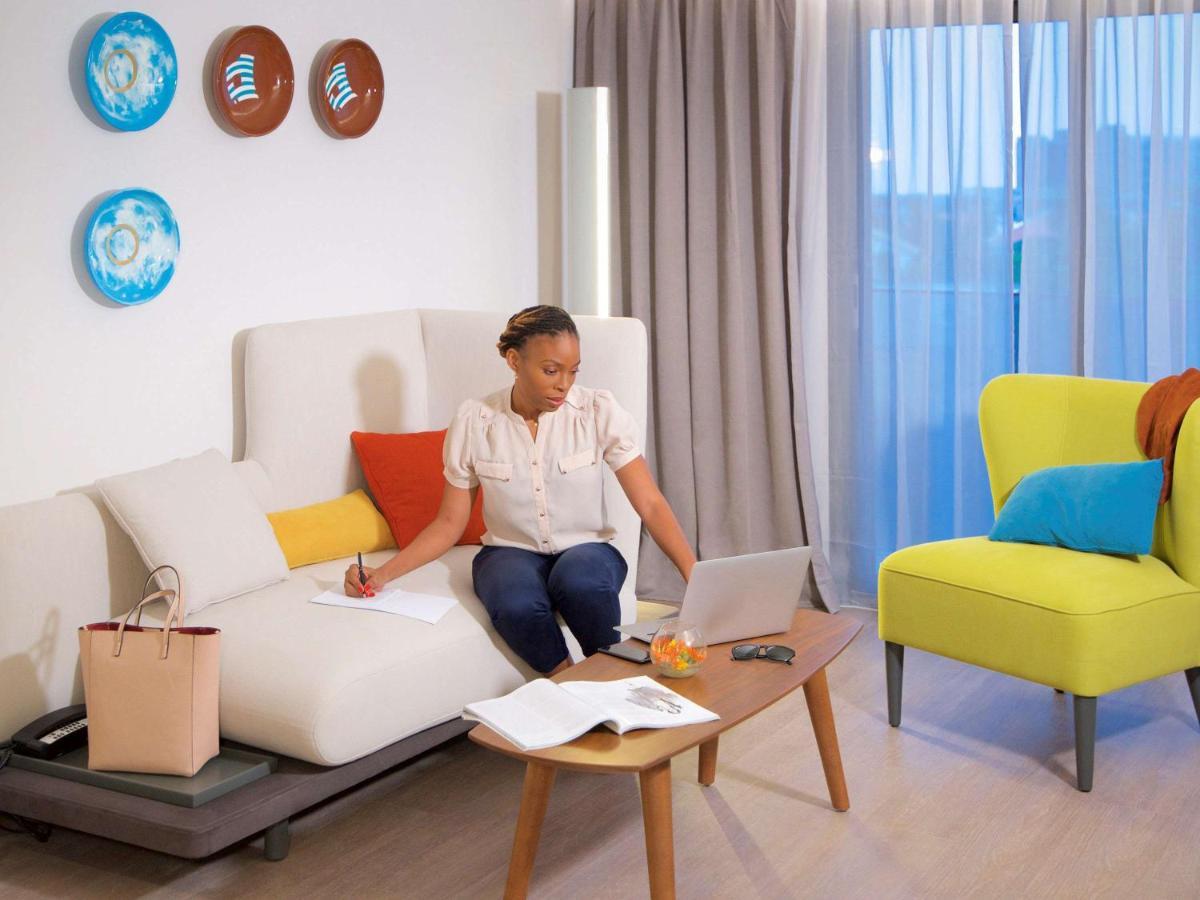 Novotel Cotonou Orisha Екстер'єр фото